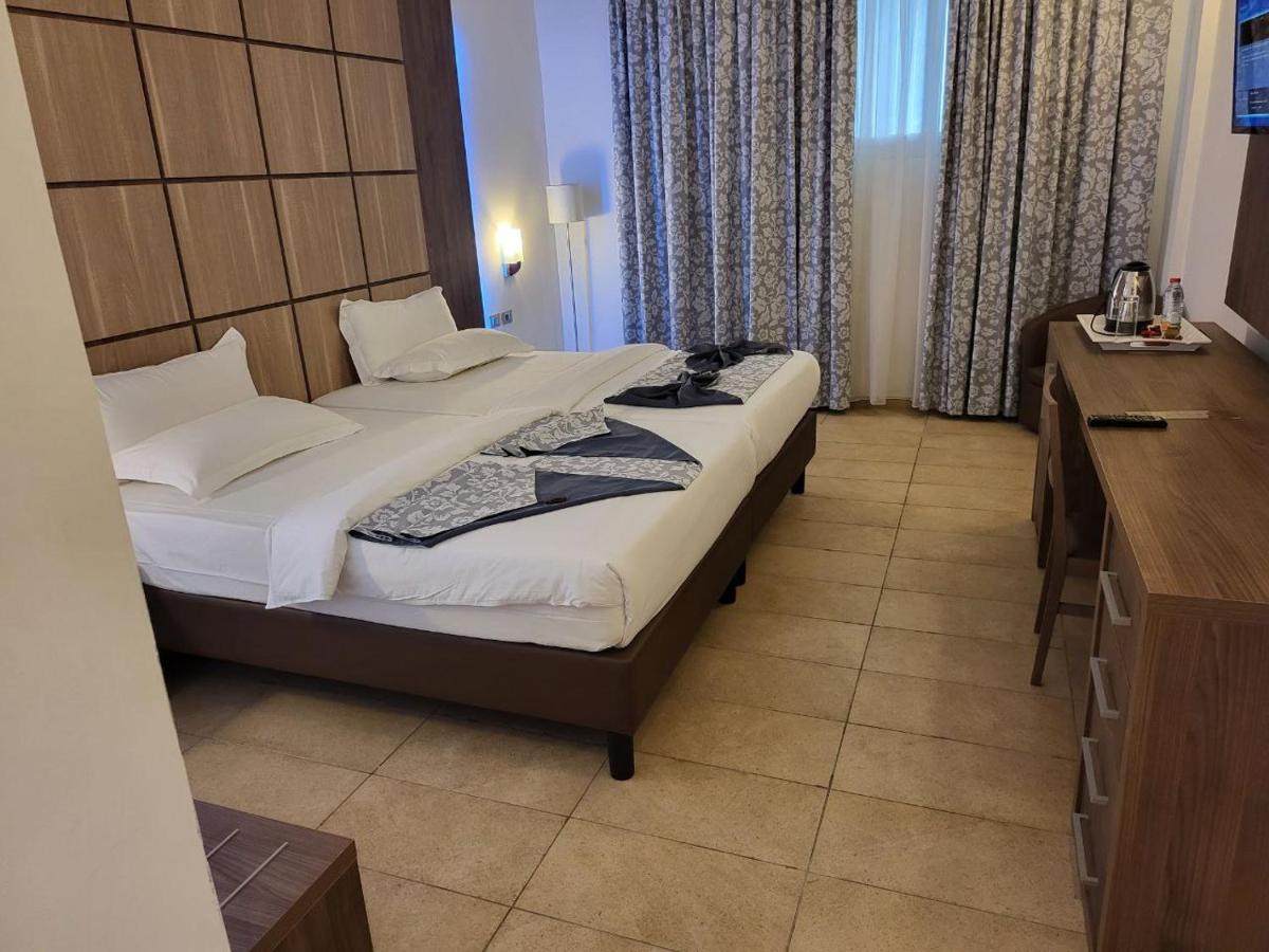 Hotel Franco Yaoundé מראה חיצוני תמונה