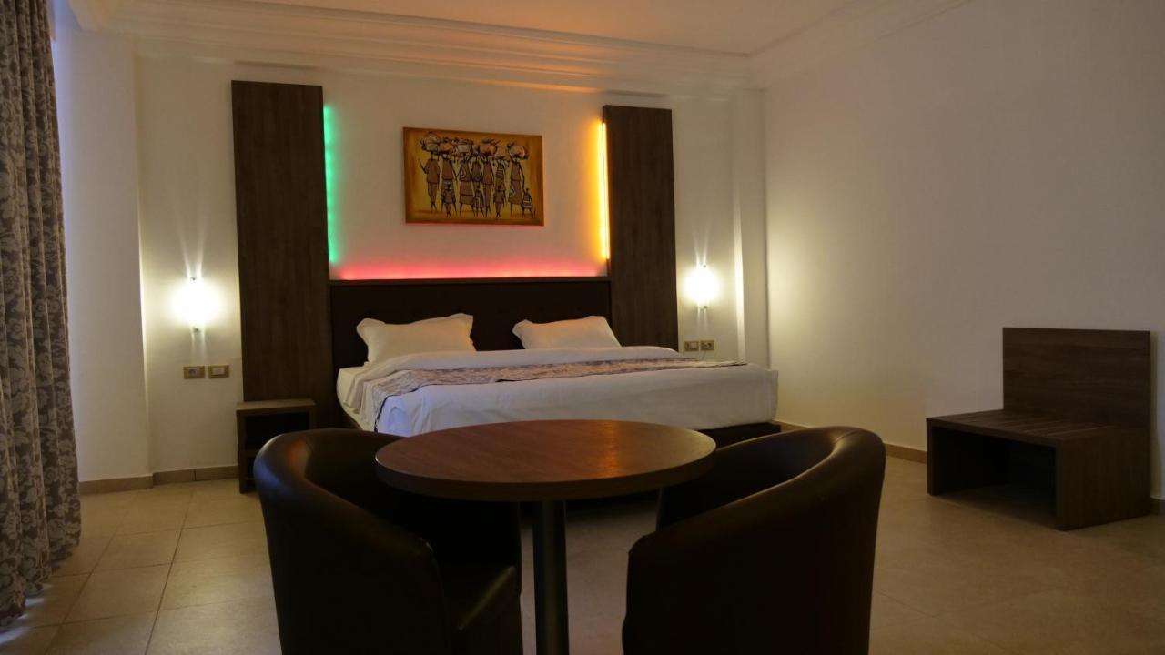 Hotel Franco Yaoundé מראה חיצוני תמונה