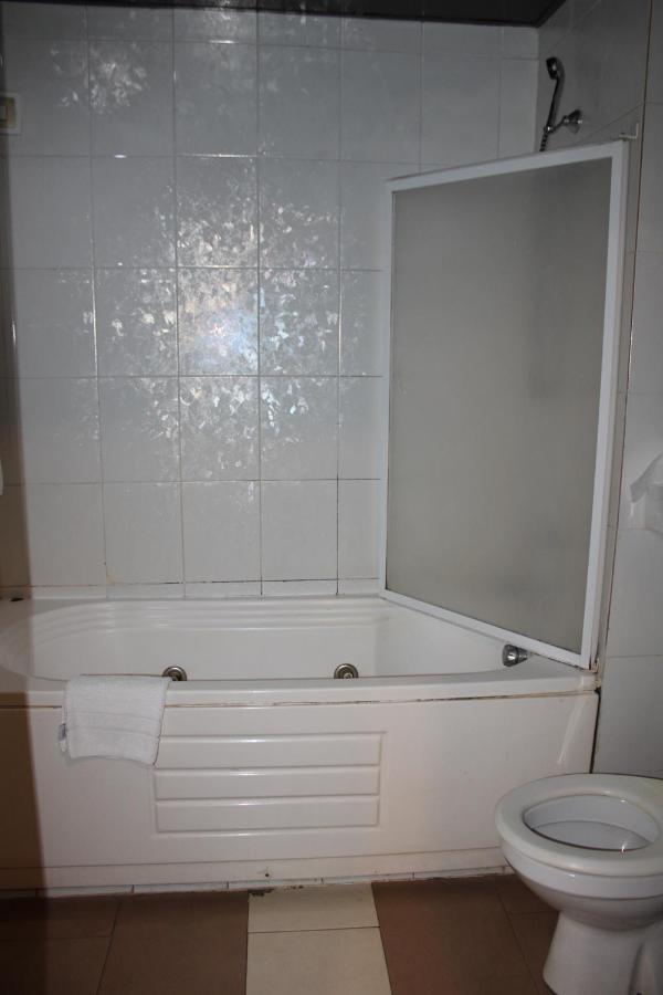 Hotel Franco Yaoundé מראה חיצוני תמונה