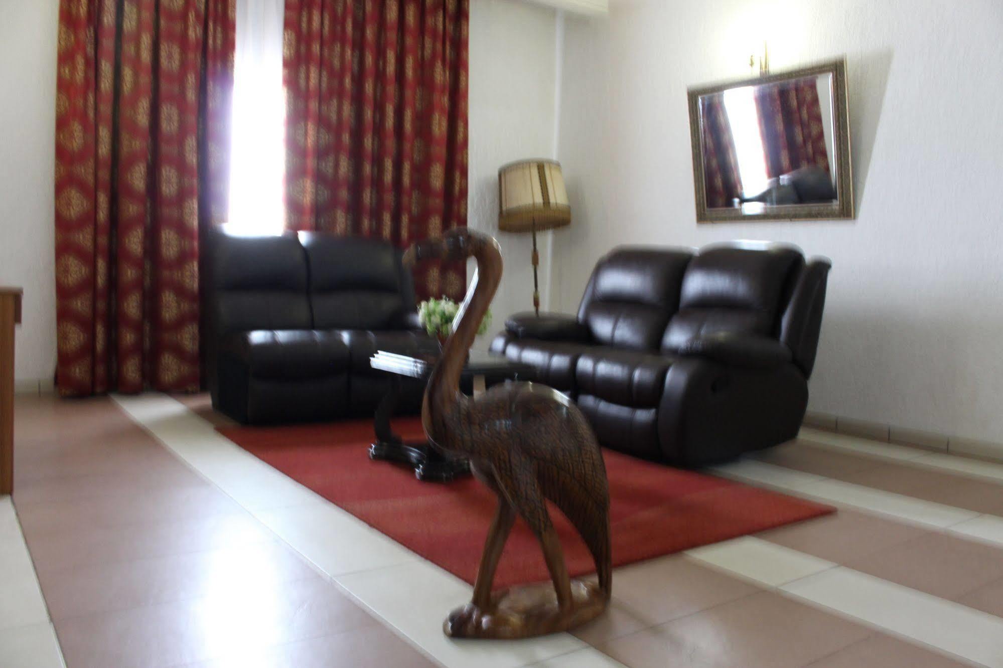 Hotel Franco Yaoundé מראה חיצוני תמונה